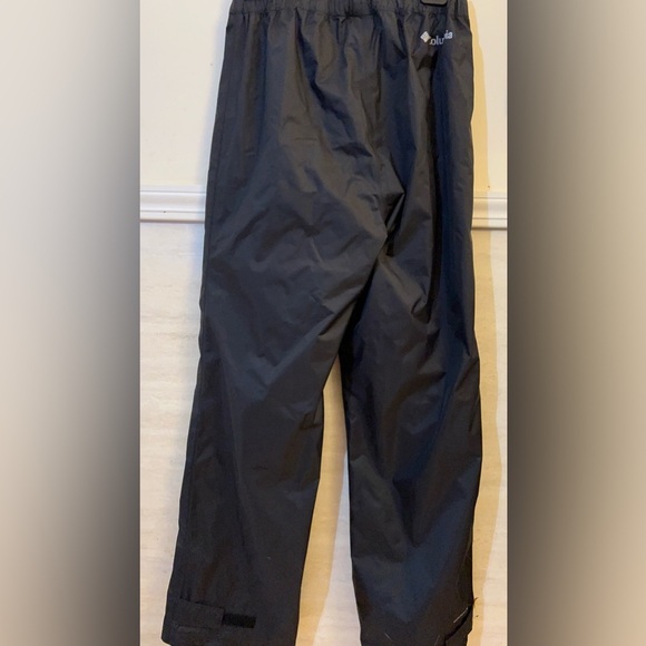 Columbia OMNI-TECH Rain / Hiking/
Snow Nylon Pants - Picture 2 of 8